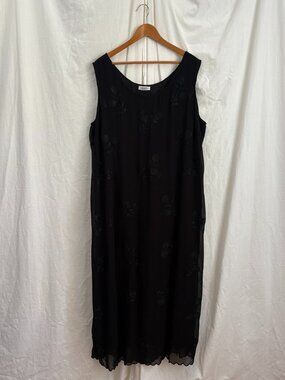 Avenue Black Maxi Dress Plus Size 22/24 2X Floral Whimsigoth 90s Minimalist Chic